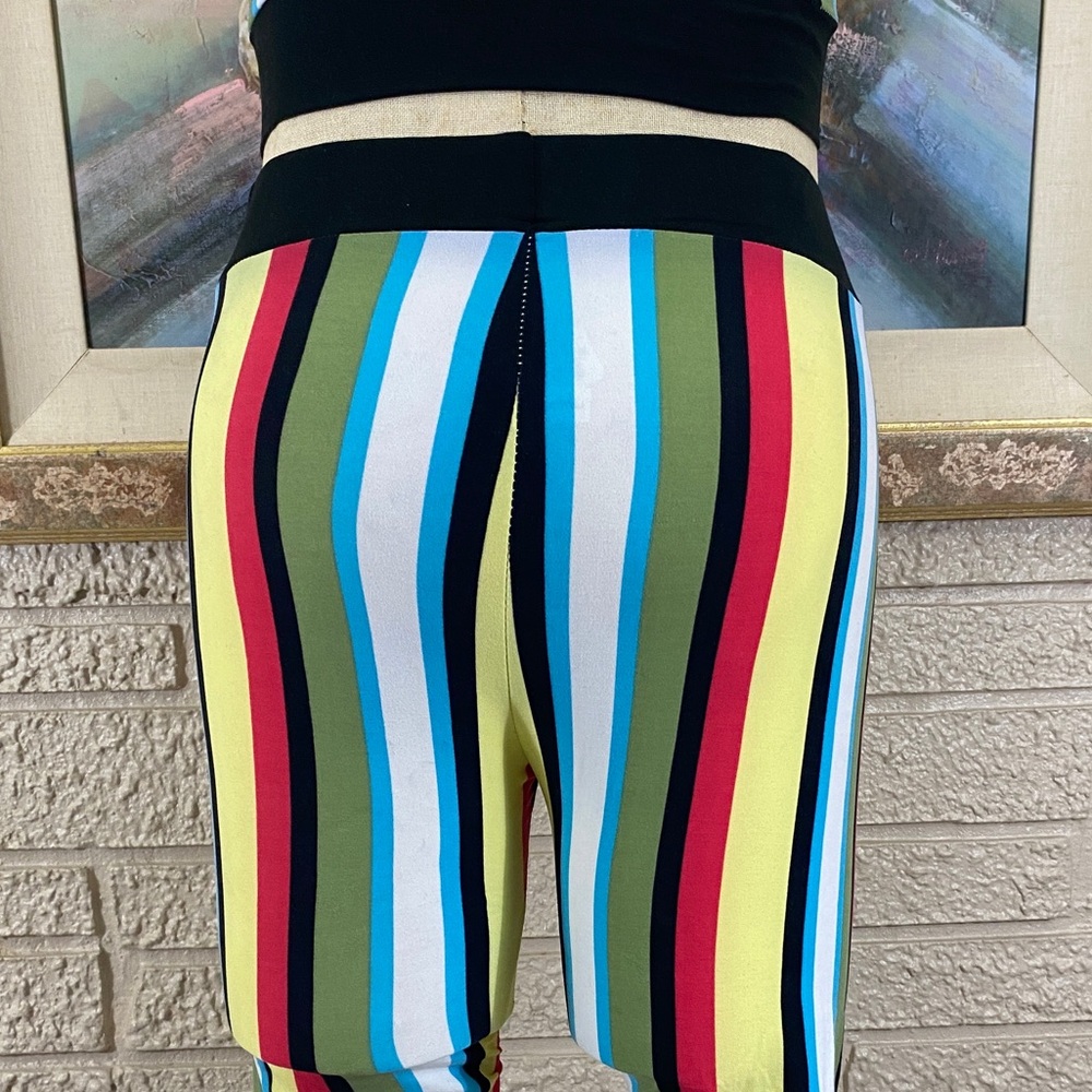 SJL Apparel Multicolor Striped Cropped Tank & Leggings Set - Picture 7 of 10